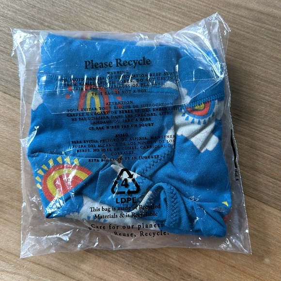 Feel Free Bikini Underwear - Picture 4 of 5